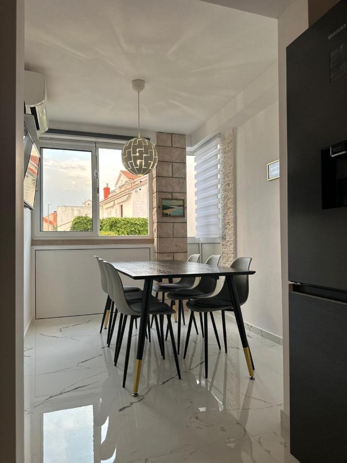סופטאר Apartment Samanta מראה חיצוני תמונה
