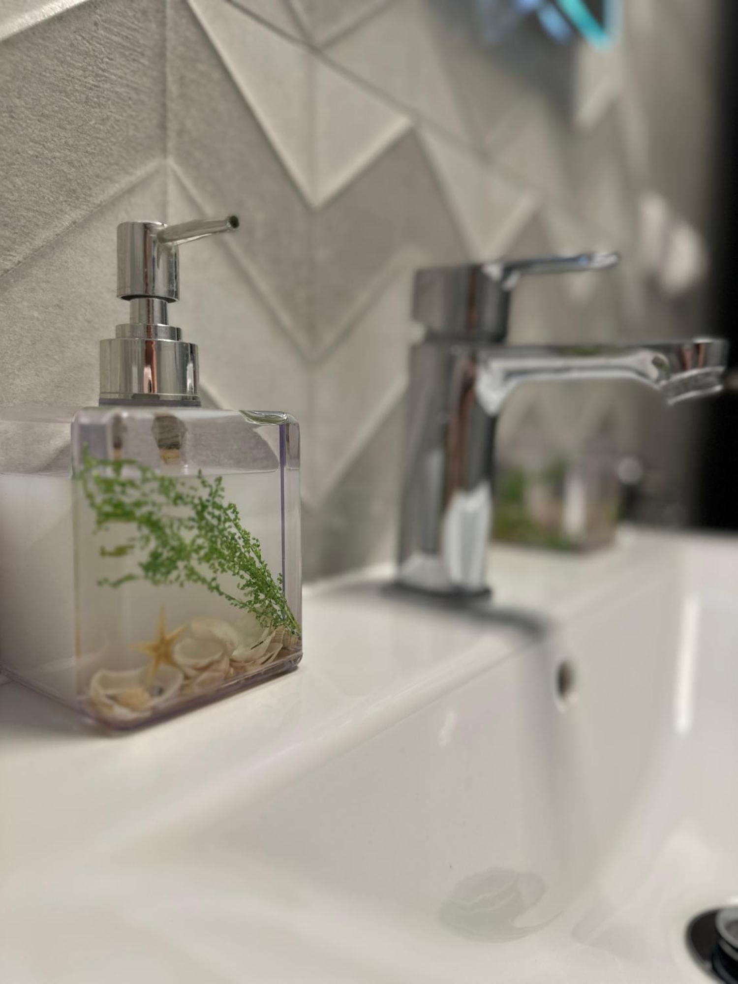 סופטאר Apartment Samanta מראה חיצוני תמונה